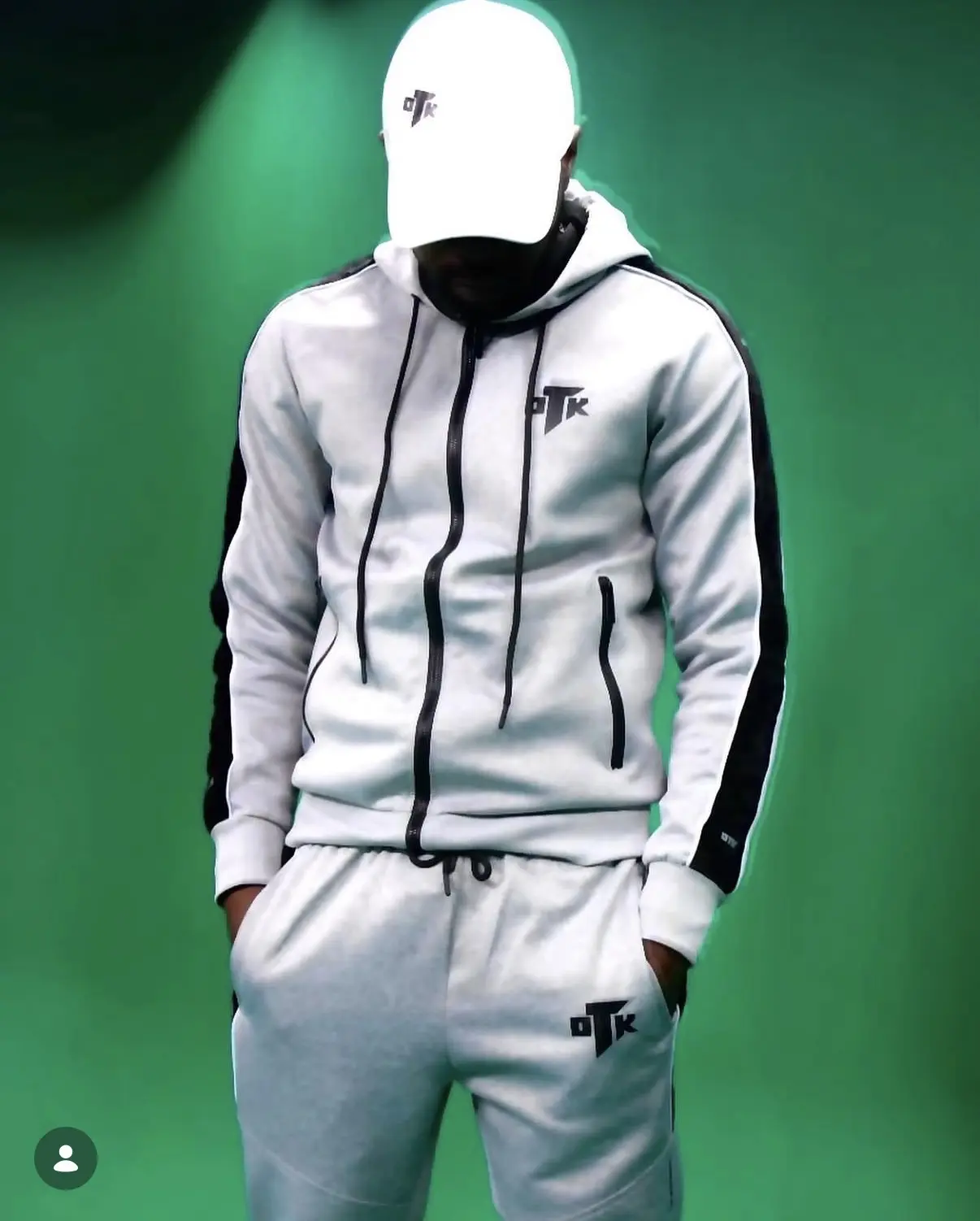 Ensemble blanc et noir UN10BAL